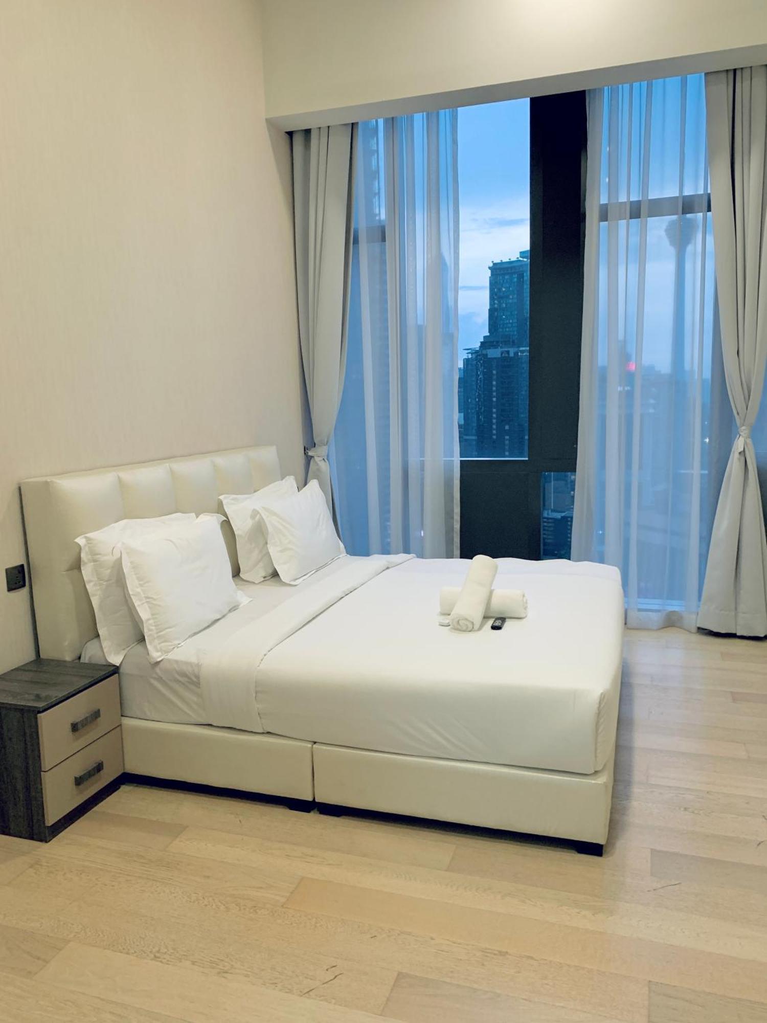 Apartment Well-shaped At Star Klcc *