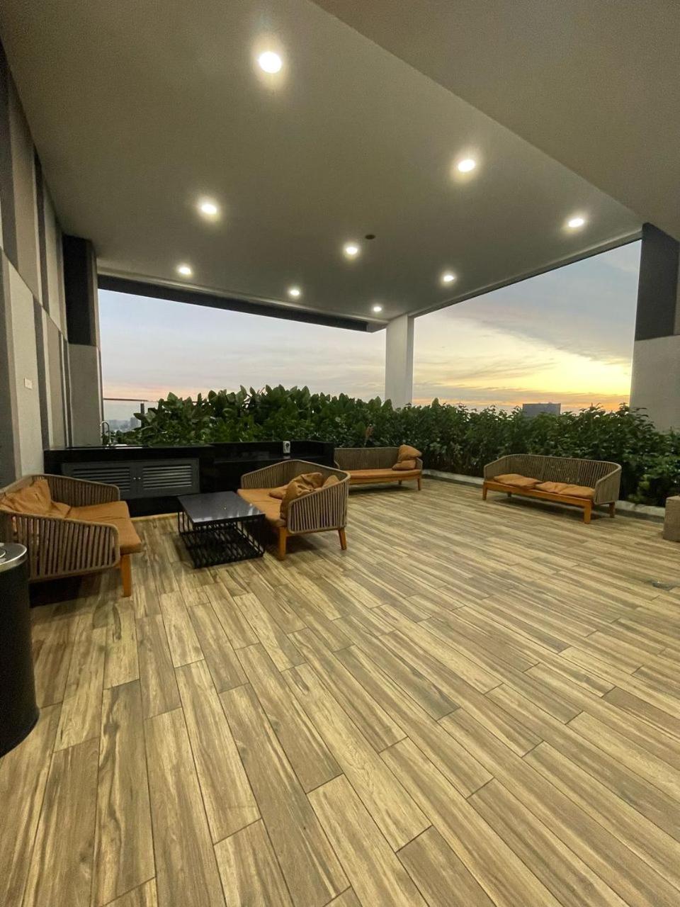 Apartemen The Luxe Klcc By