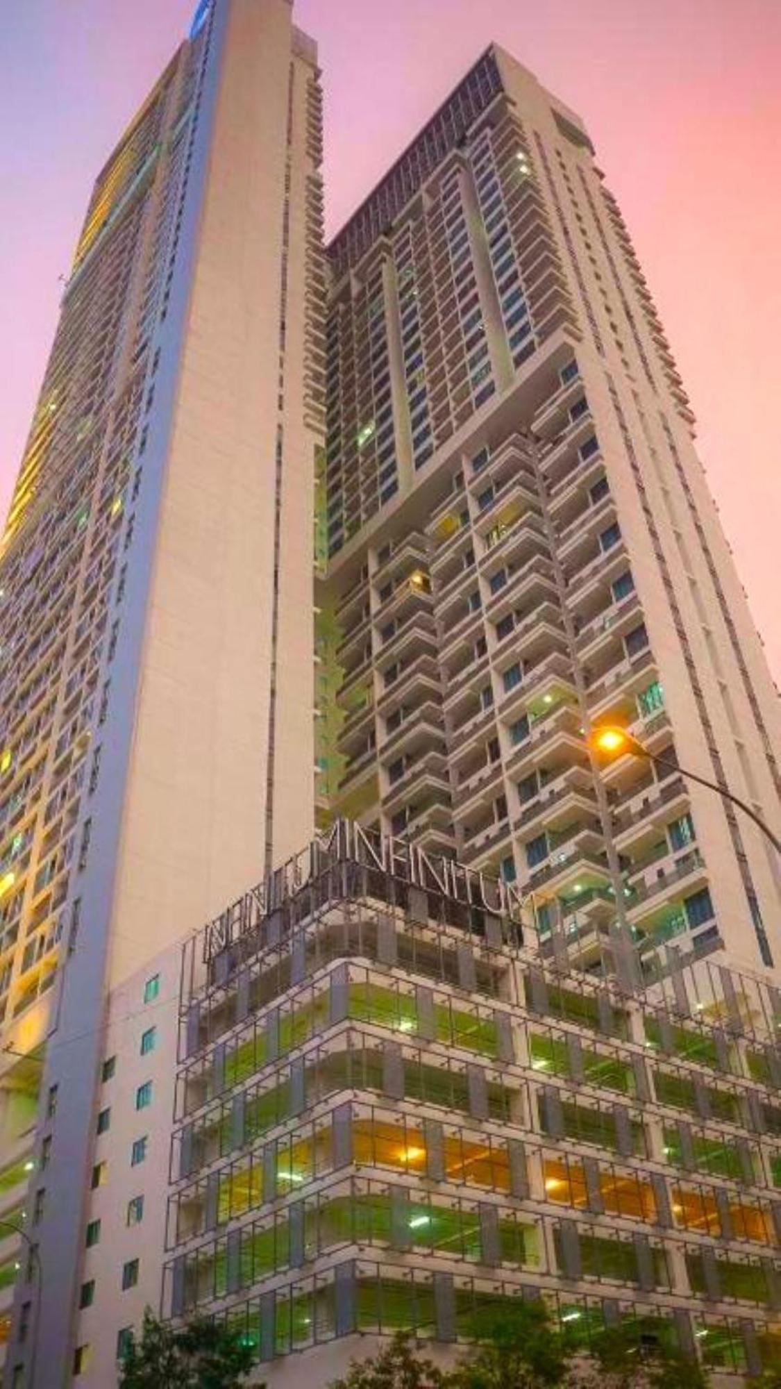The Luxe Klcc By Cozy Apartment Kuala Lumpur