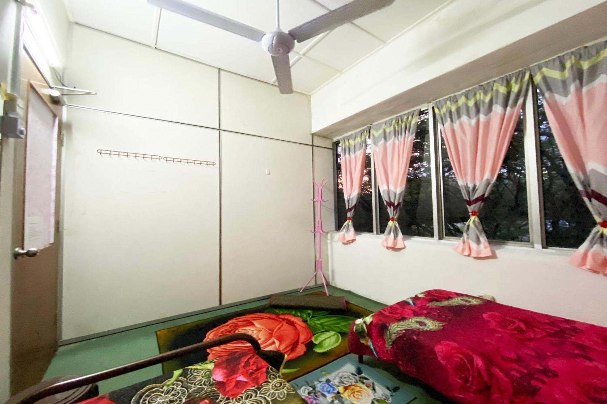Hotel Oyo 90468 Syariah Asam Pedas 2*