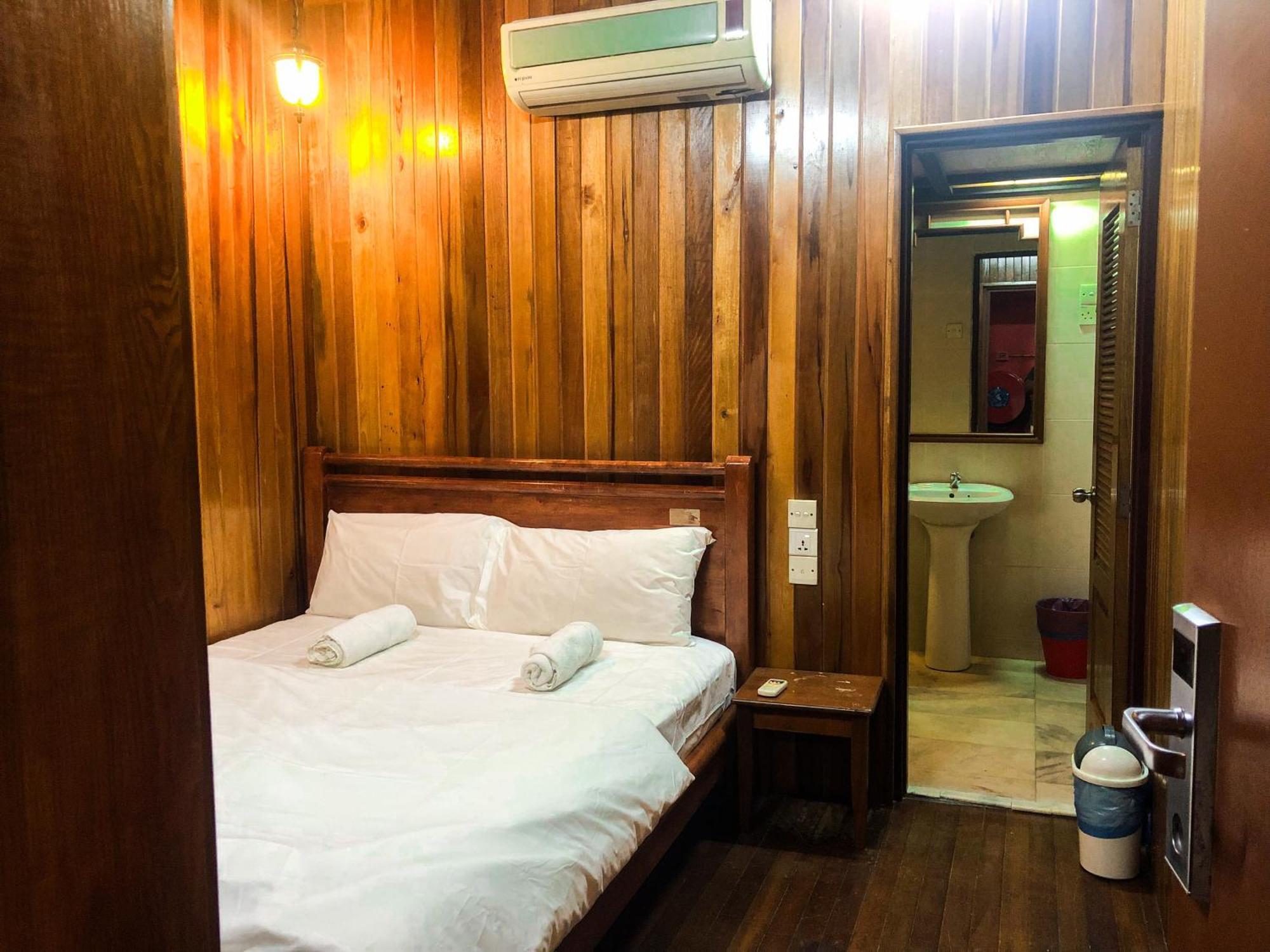 Hotel Oyo 90909 I.villa
