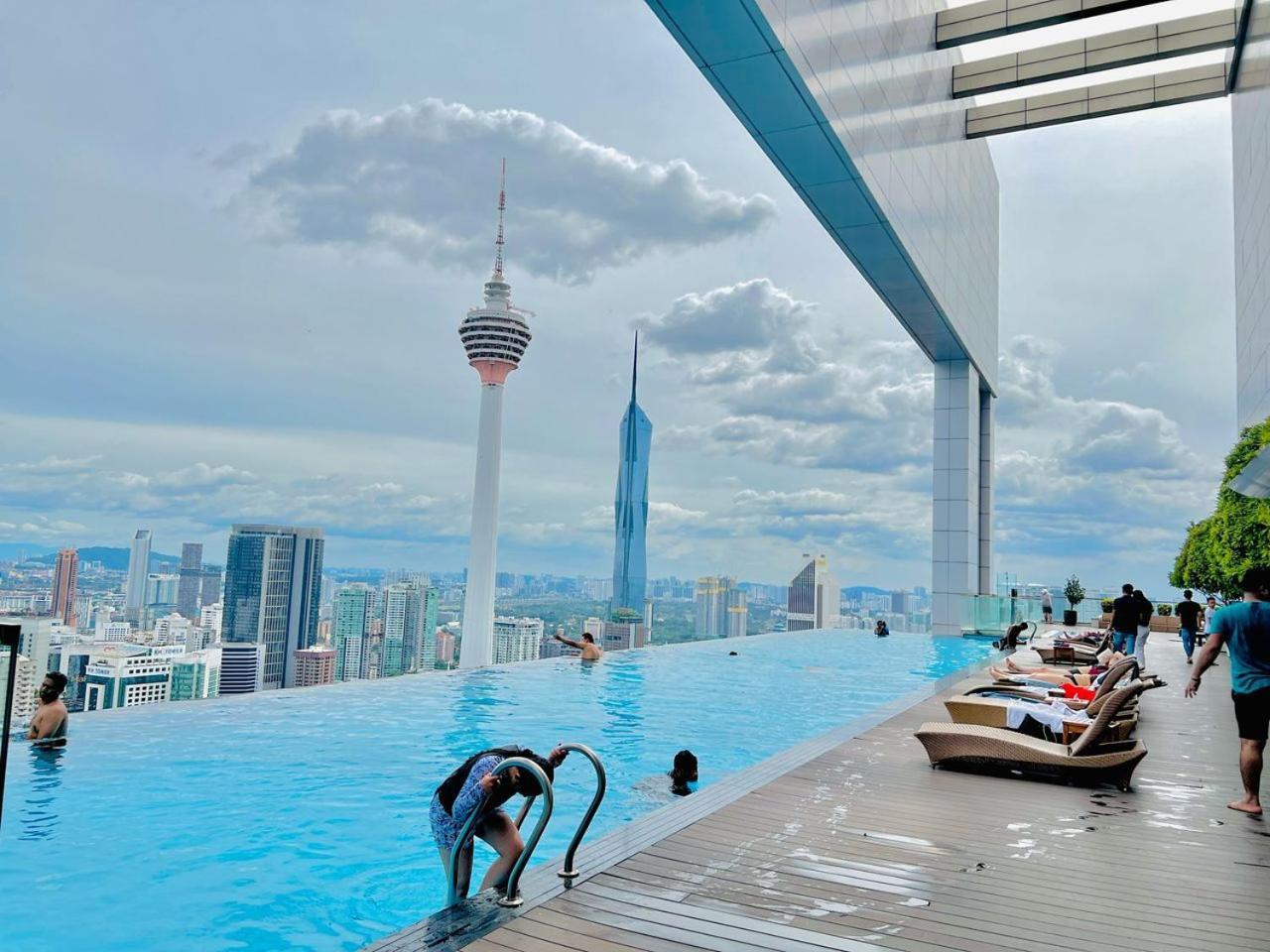 Apartment Rooftop Pool Platinum Klcc
