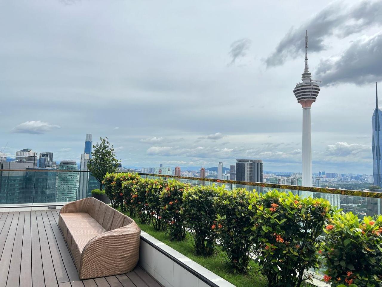 Rooftop Pool Platinum Klcc Kuala Lumpur