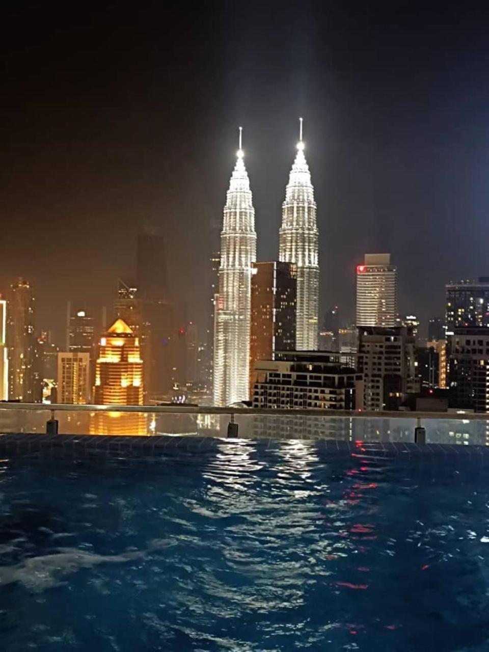 Apartemen The Luxe Klcc By Luxury World