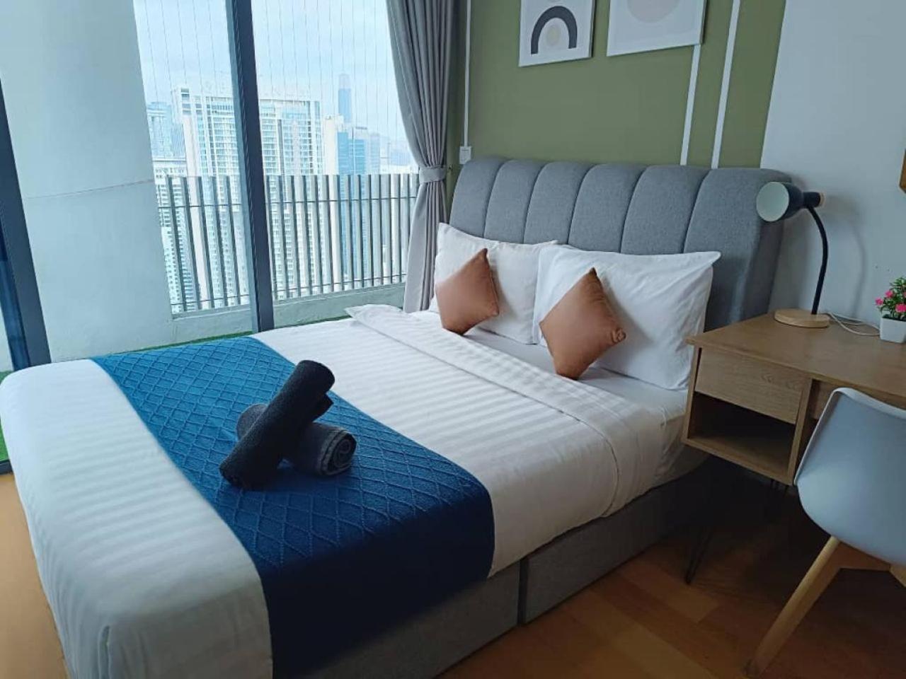 The Luxe Klcc By Luxury World Apartemen Kuala Lumpur
