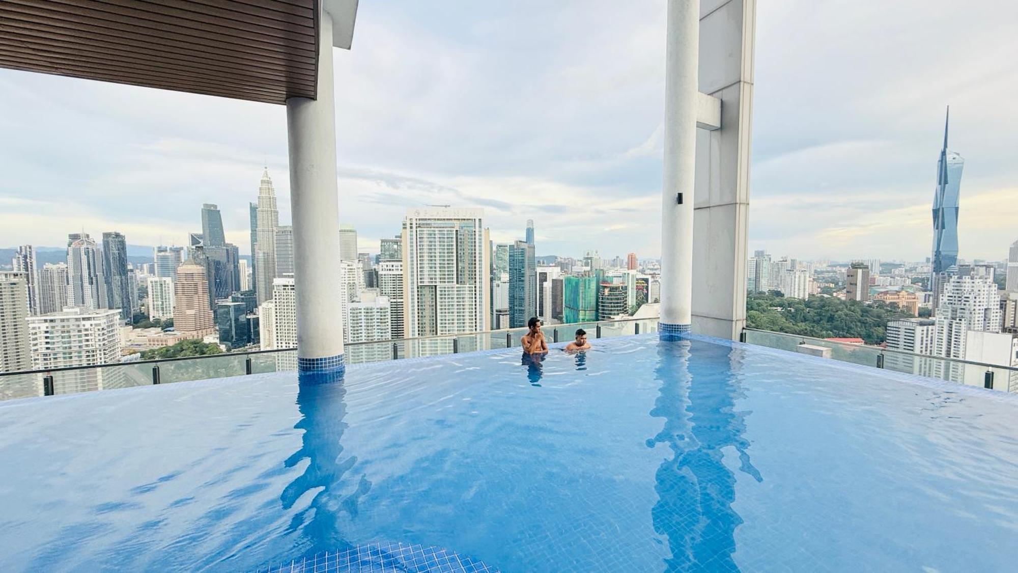 Sky Pools Colony Klcc Apartamento *