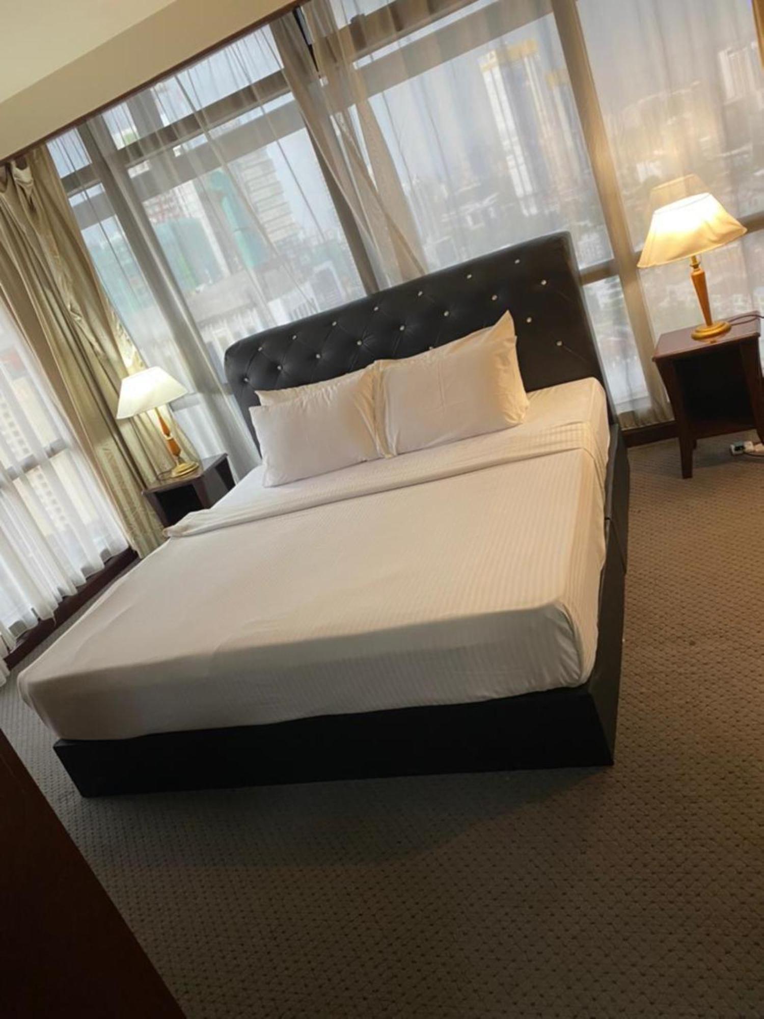 Times Square Iconic Service At Jalan Imbi Apartment *