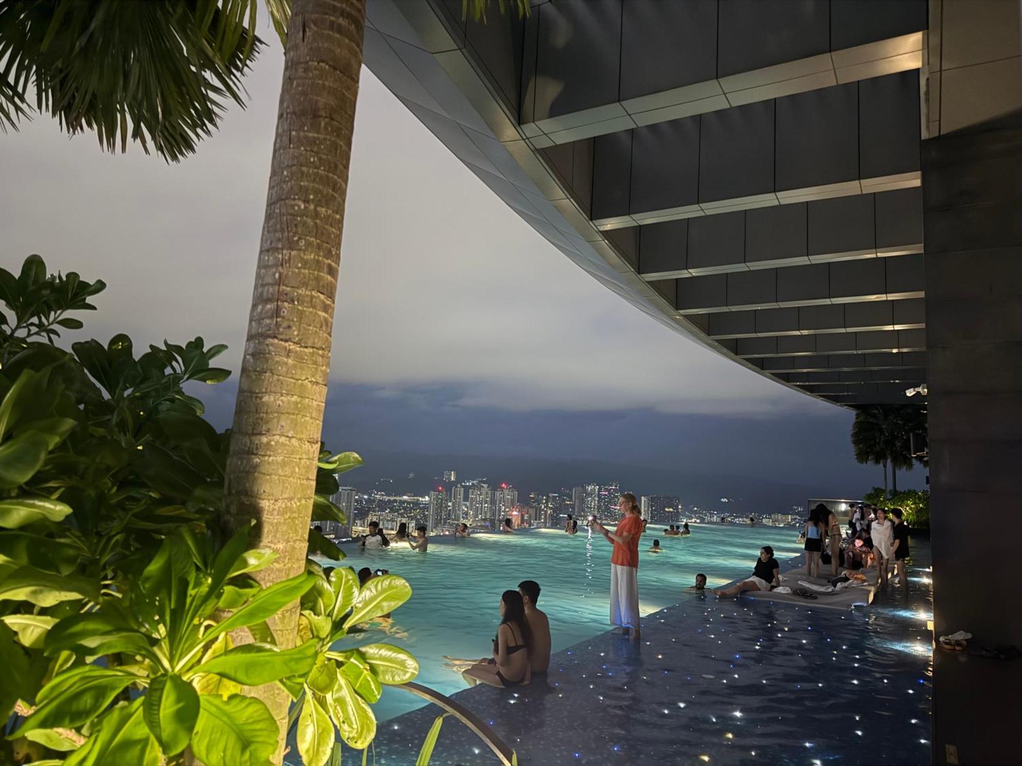Apartment Night At Eaton Residences Klcc Kuala Lumpur