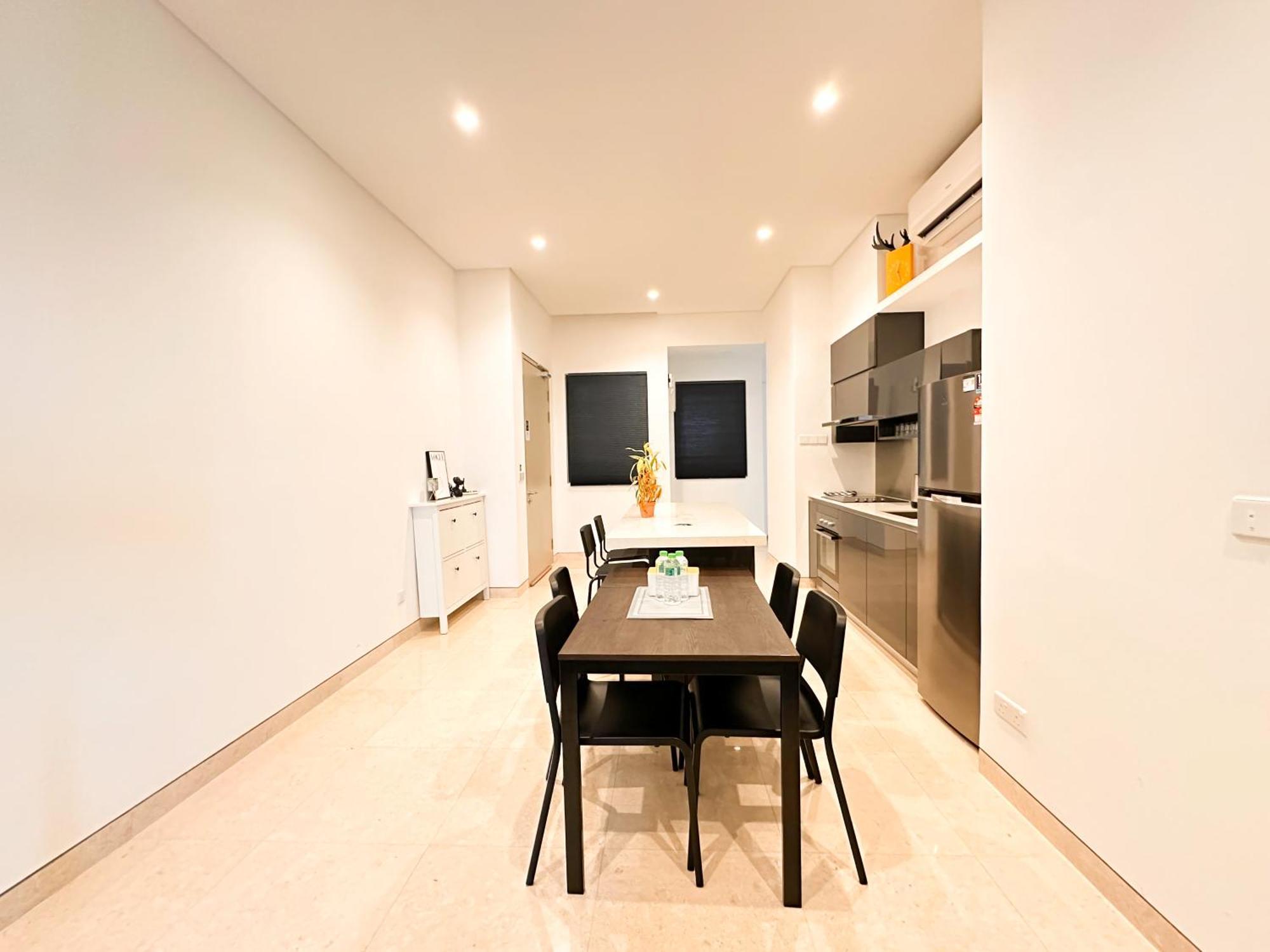 Apartment Lucentia By Eas Maju