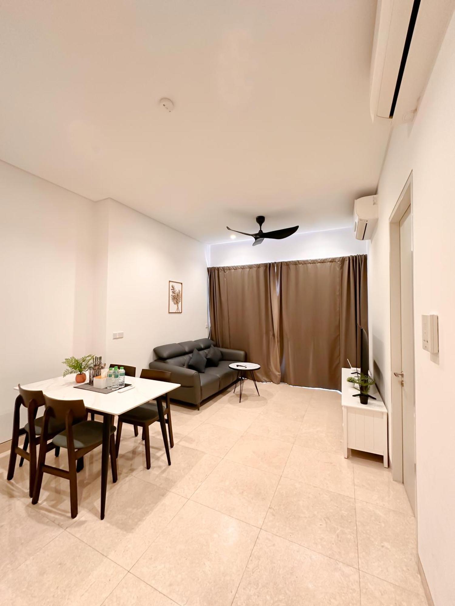 Lucentia By Eas Maju Apartment