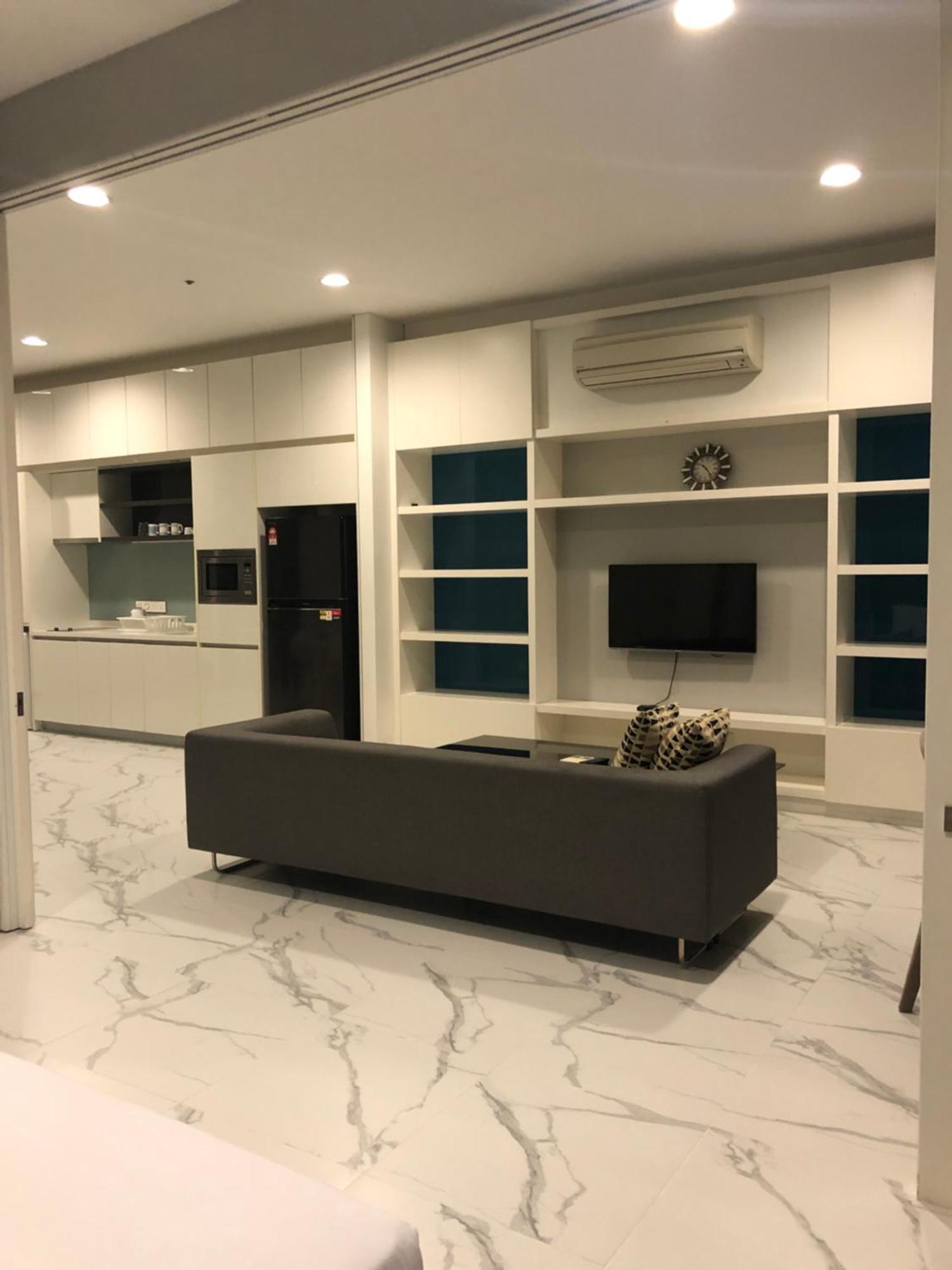 Platinum Sky Rainbow Apartment