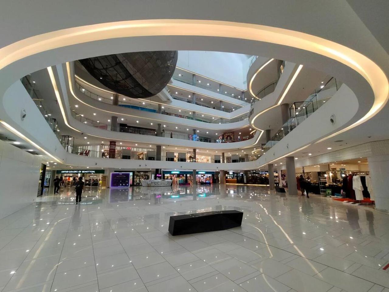 Infinitum By Colony Klcc * Kuala Lumpur