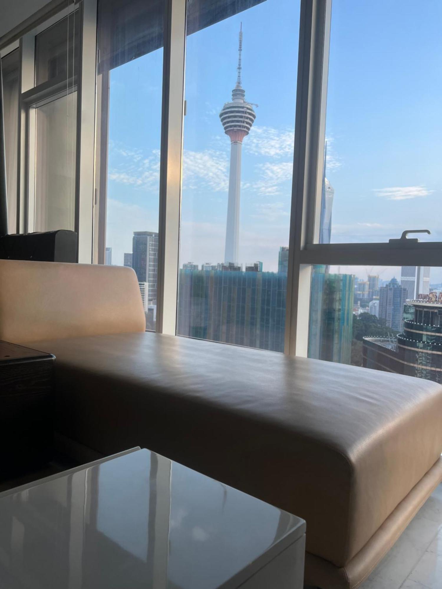 Platinum Sky Rainbow Apartemen