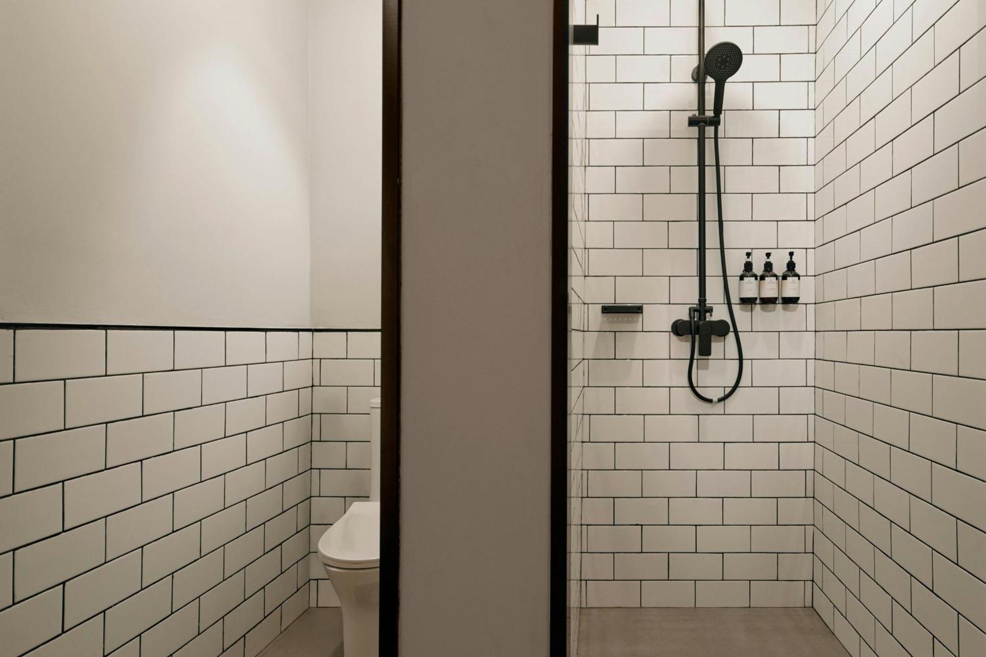 Moxy Chinatown Hotel 4*