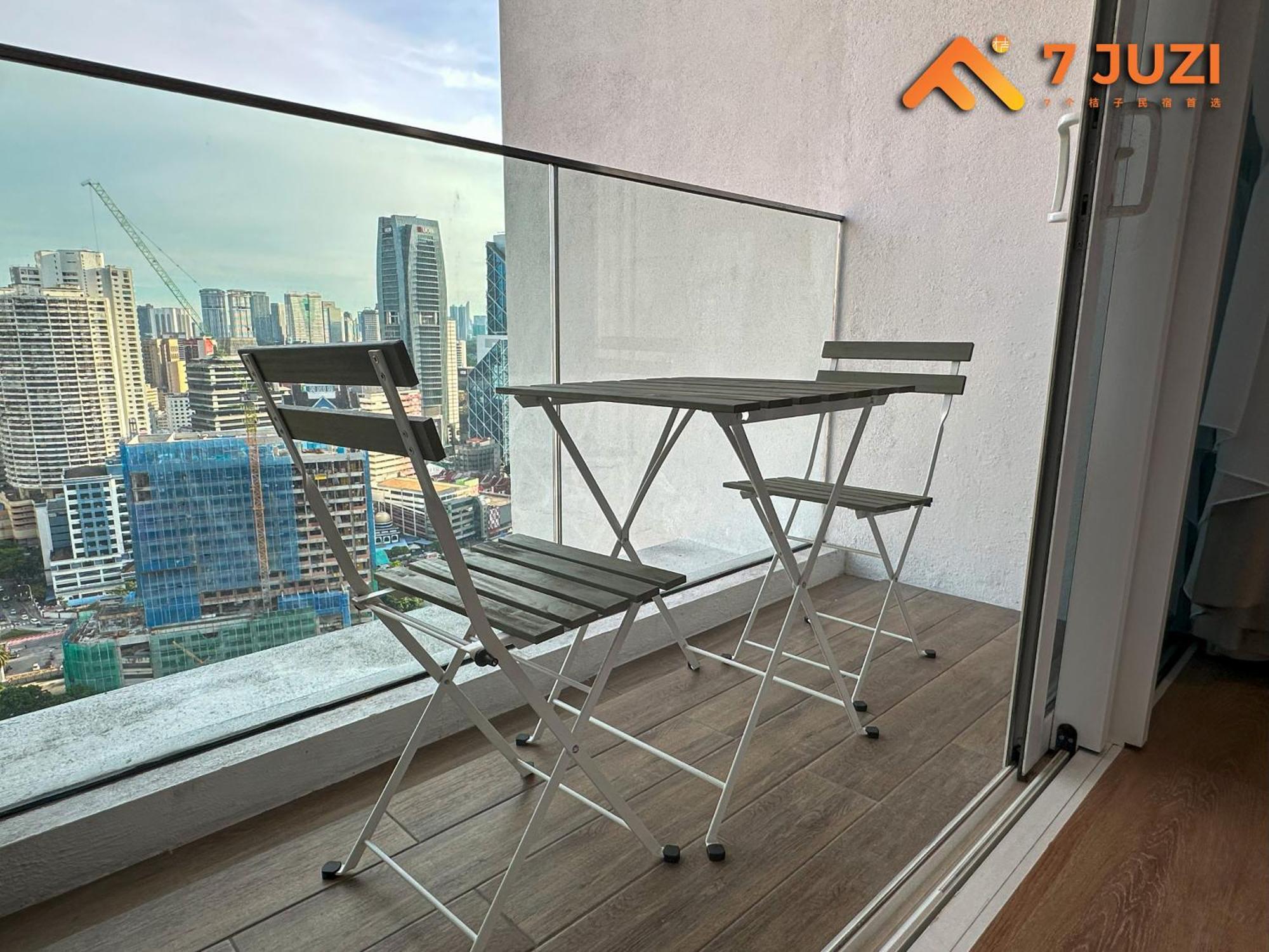 Apartment Kl Tower View Luxury Cozy& Spacious 4-5 Pax *