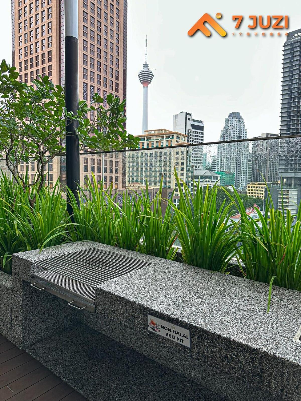 Apartment Kl Tower View Luxury Cozy& Spacious 4-5 Pax *