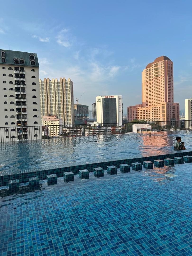 Chamber Luxury At Klcc Pangsapuri