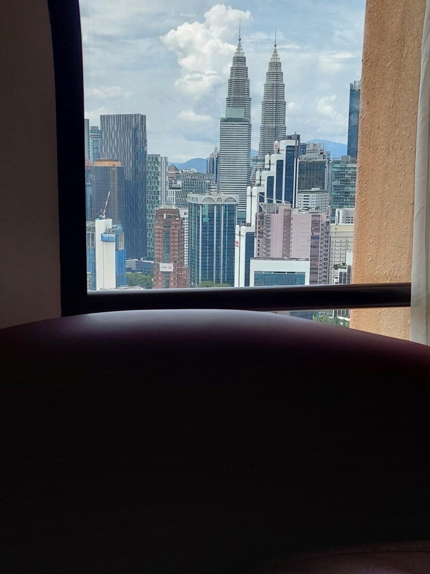 Apartment Kl Mugen Service At Times Square *