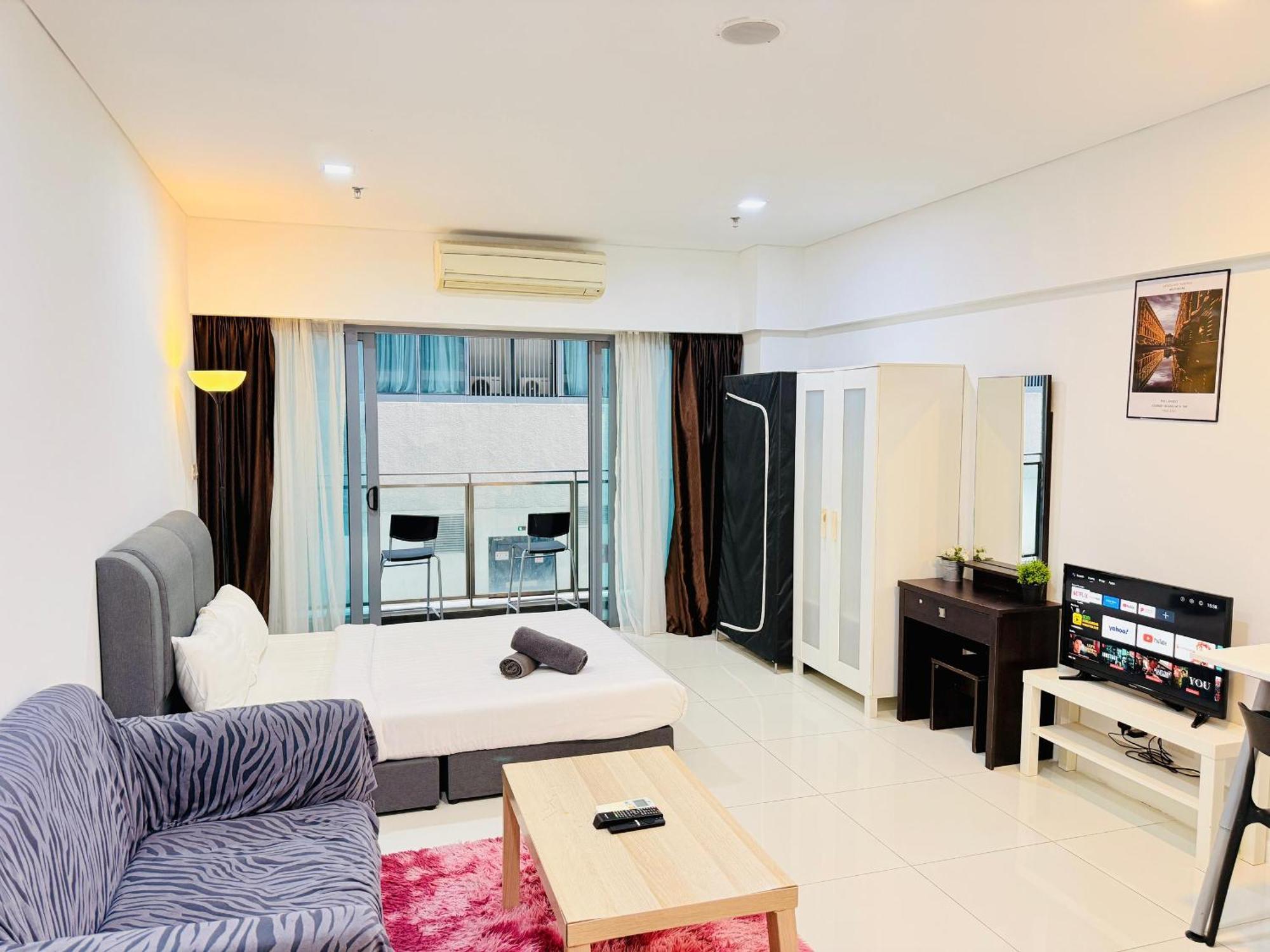 Apartment Mercu Summer Klcc By *
