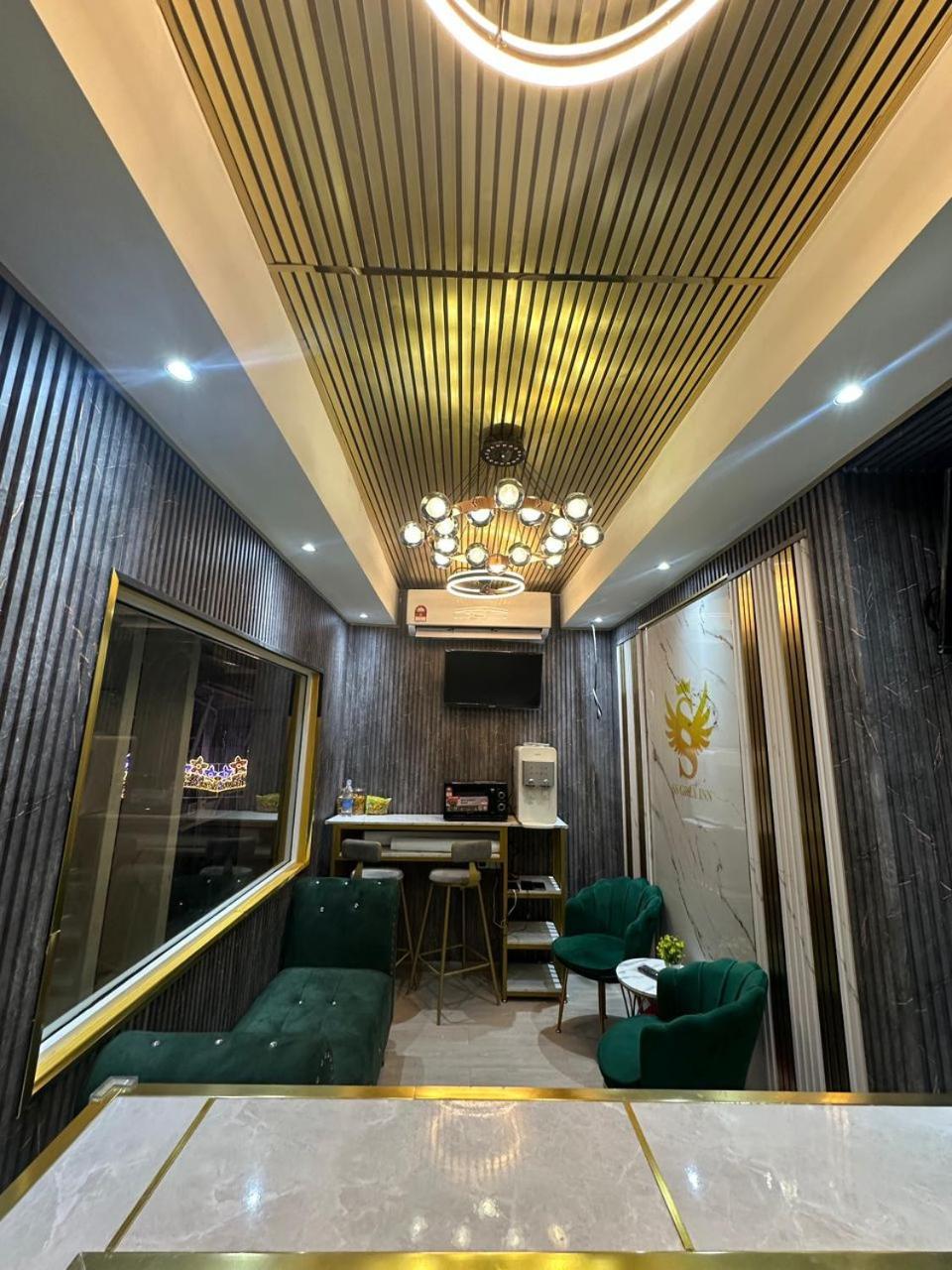 Ss Grey Hotel 2*