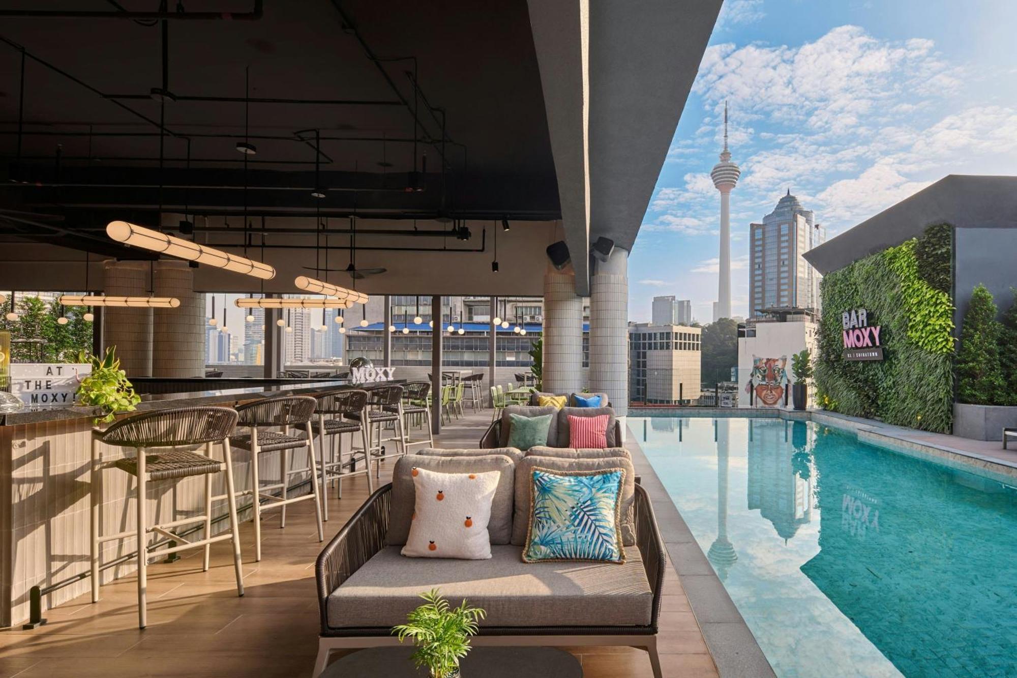Hotel Moxy Chinatown 4*