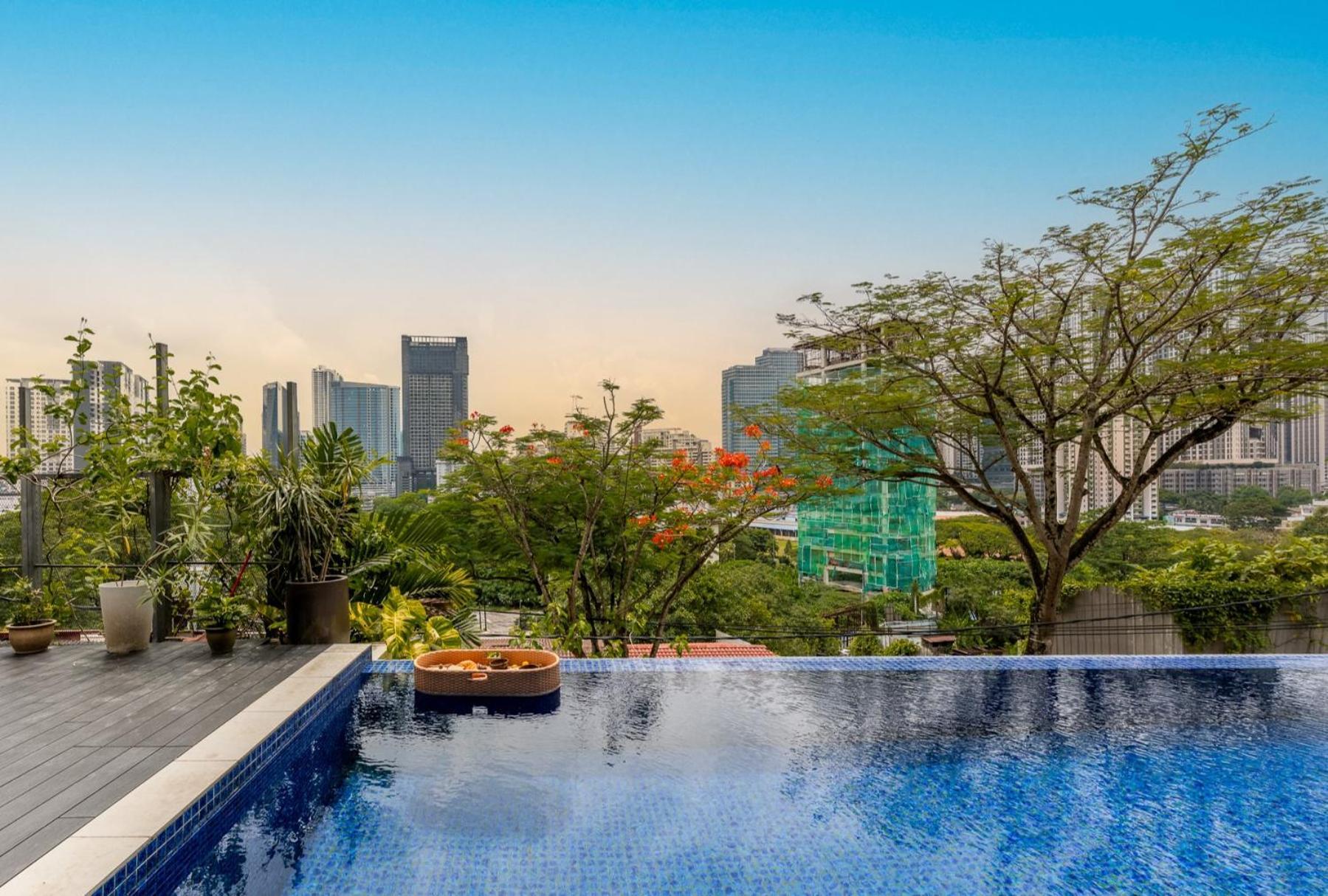 Villa Flame Of The Forest Retreat 38pax 8r7b Pool *