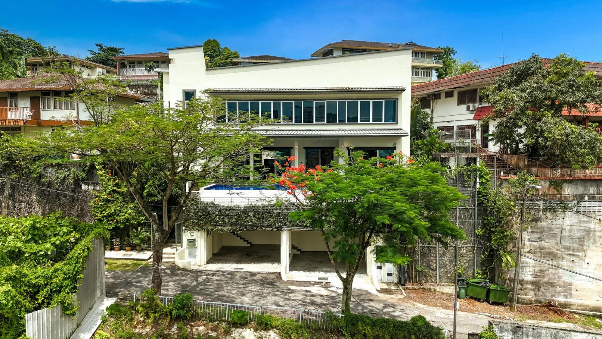 Flame Of The Forest Retreat 38pax 8r7b Pool Kuala Lumpur