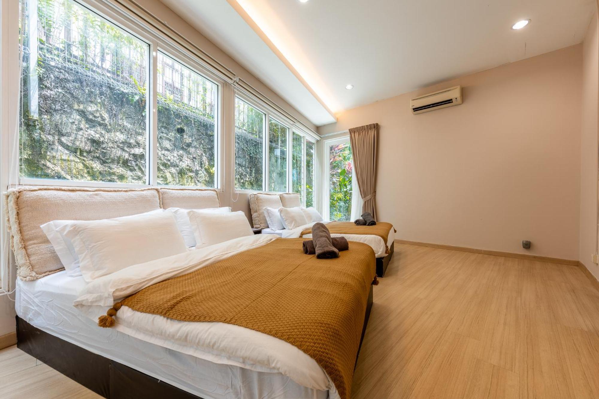 Villa Flame Of The Forest Retreat 38pax 8r7b Pool *
