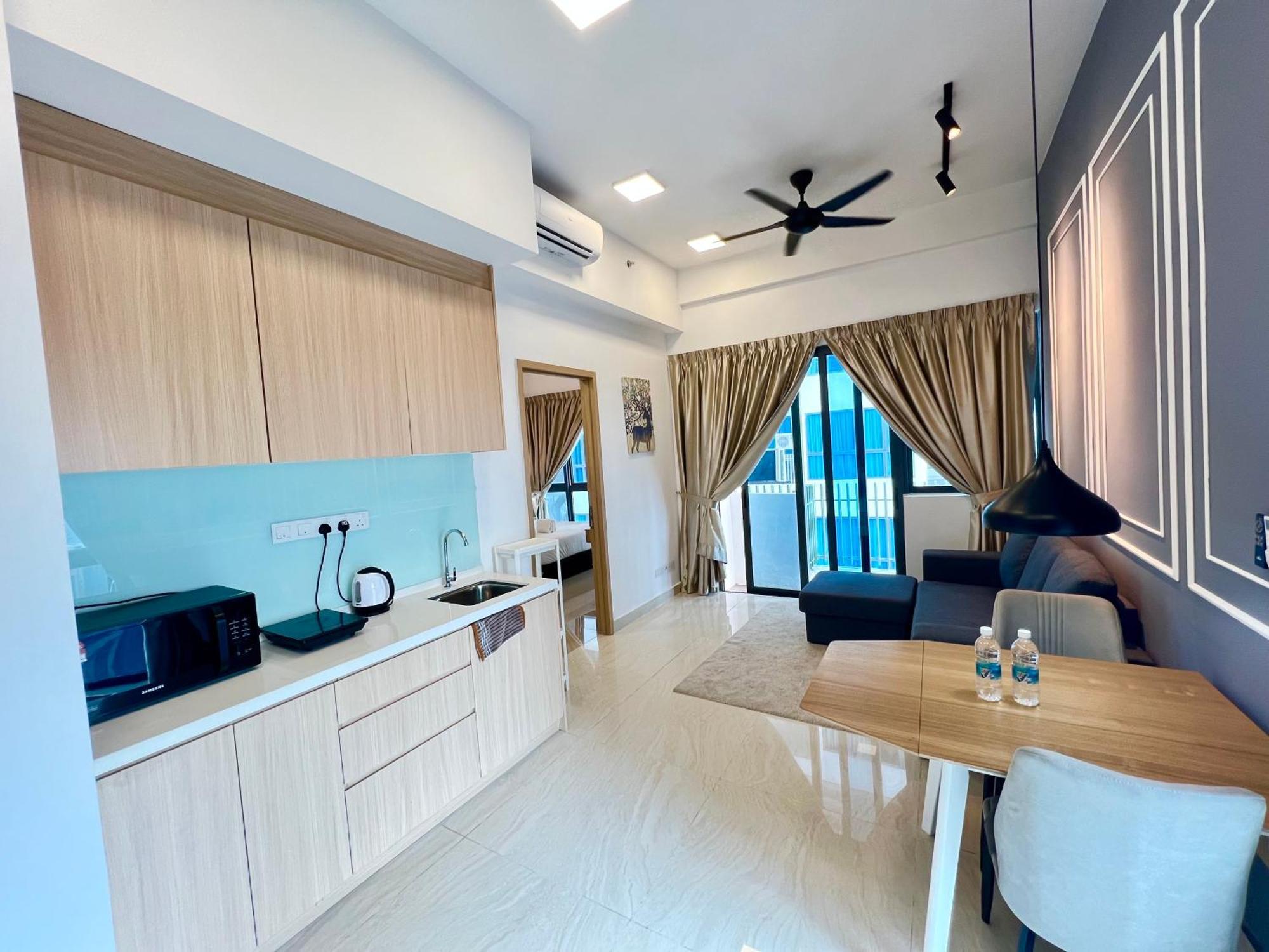 Colony Deluxe Klcc