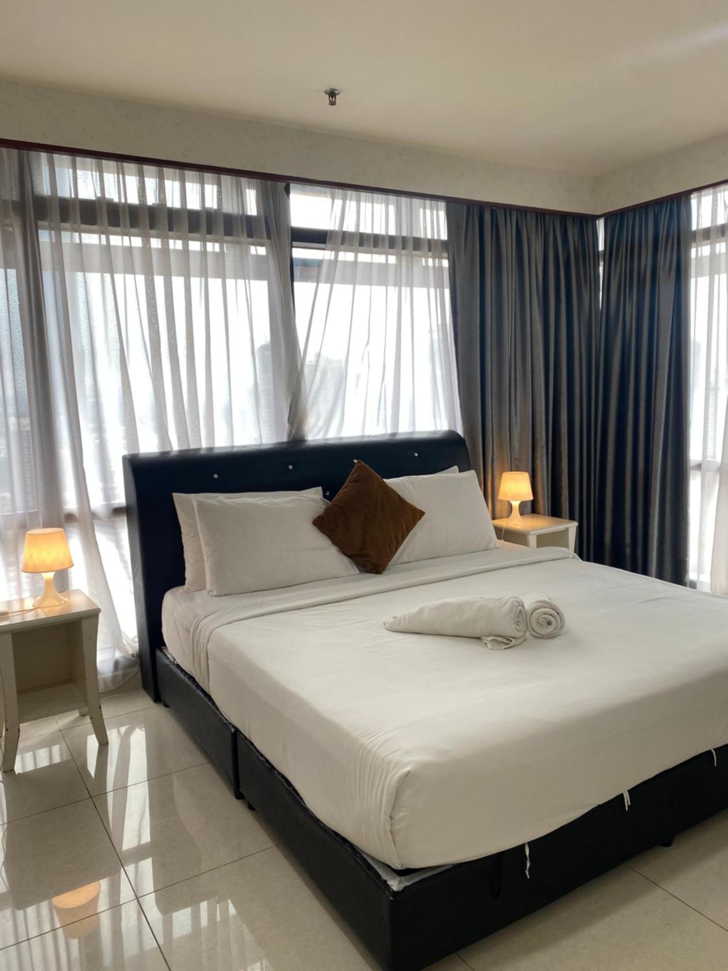 Bintang Lux Times Square Kl *