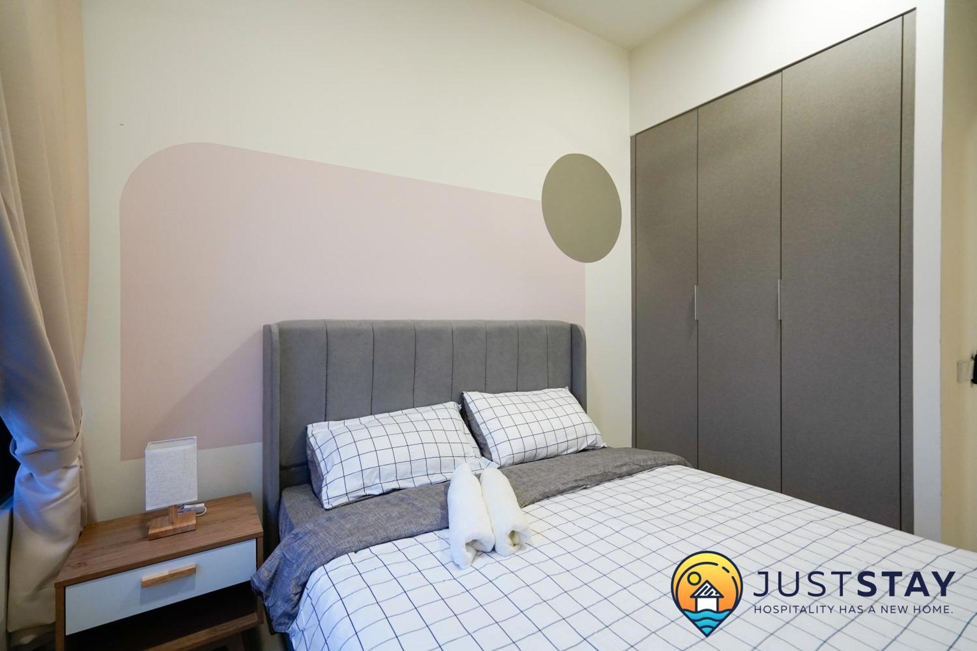 Apartment Desa Petaling By Just *