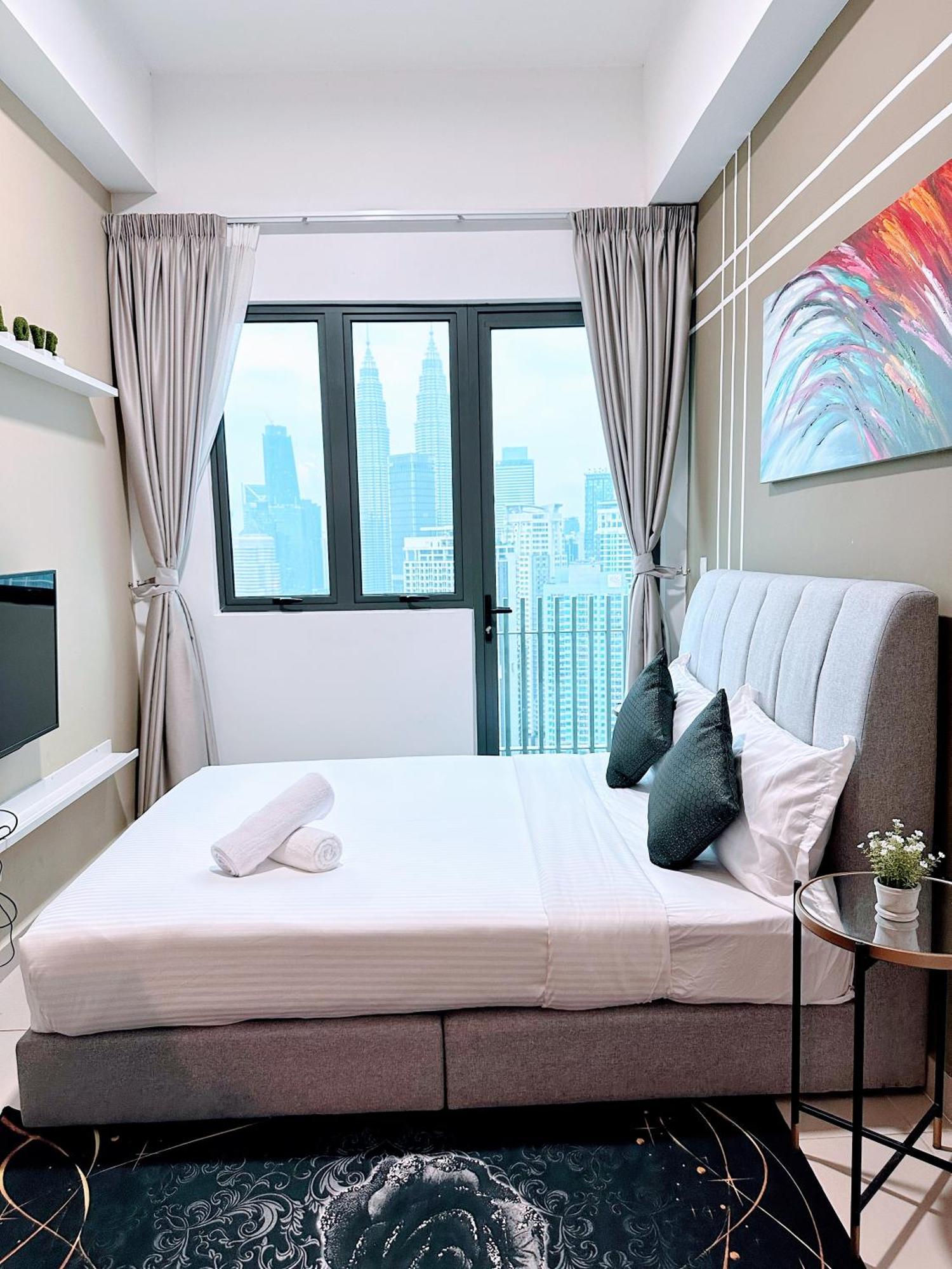Apartment The Luxe Infinitum Klcc View By Kl Kuala Lumpur