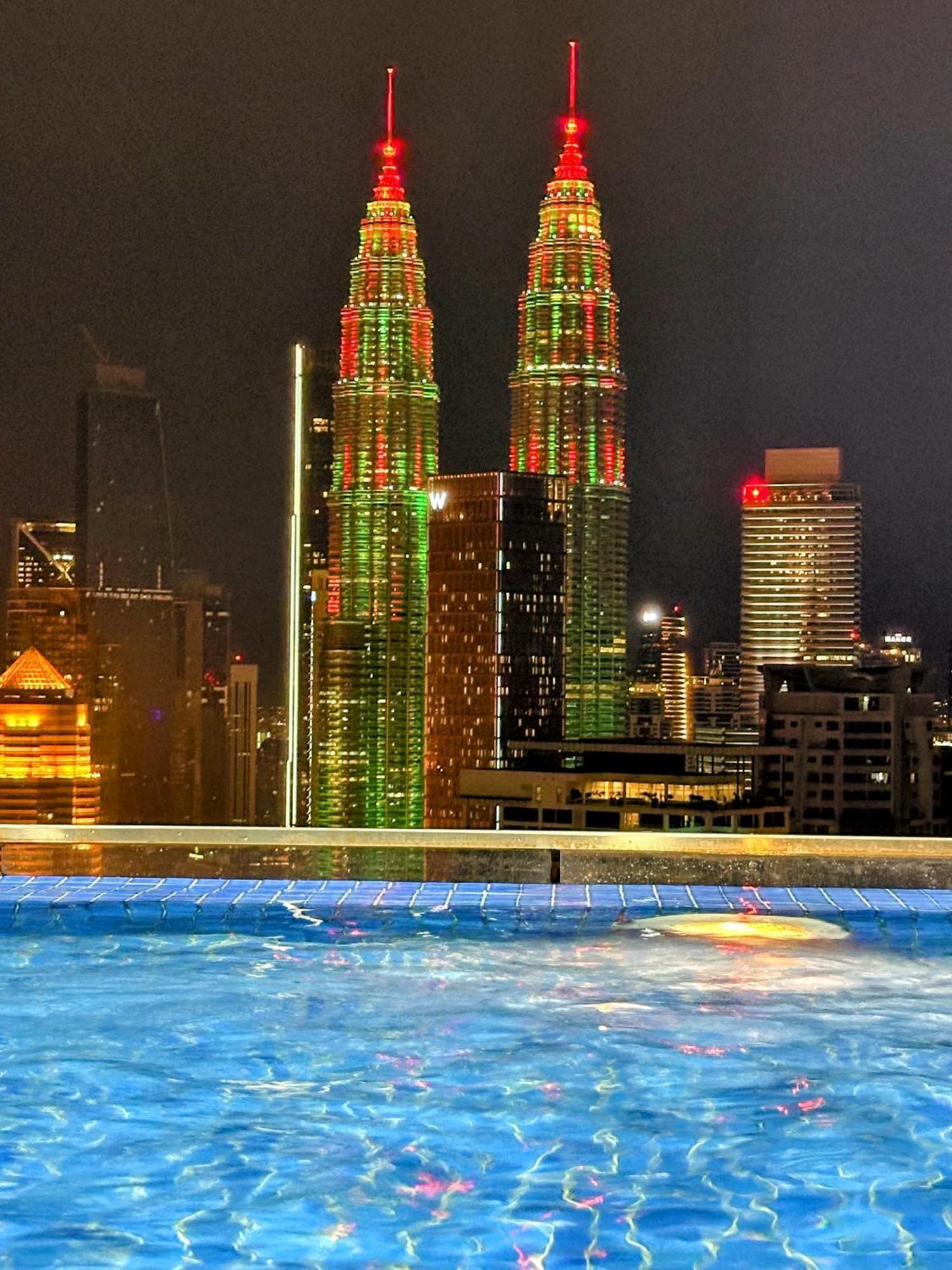 The Luxe Infinitum Klcc View By Kl Apartment Kuala Lumpur