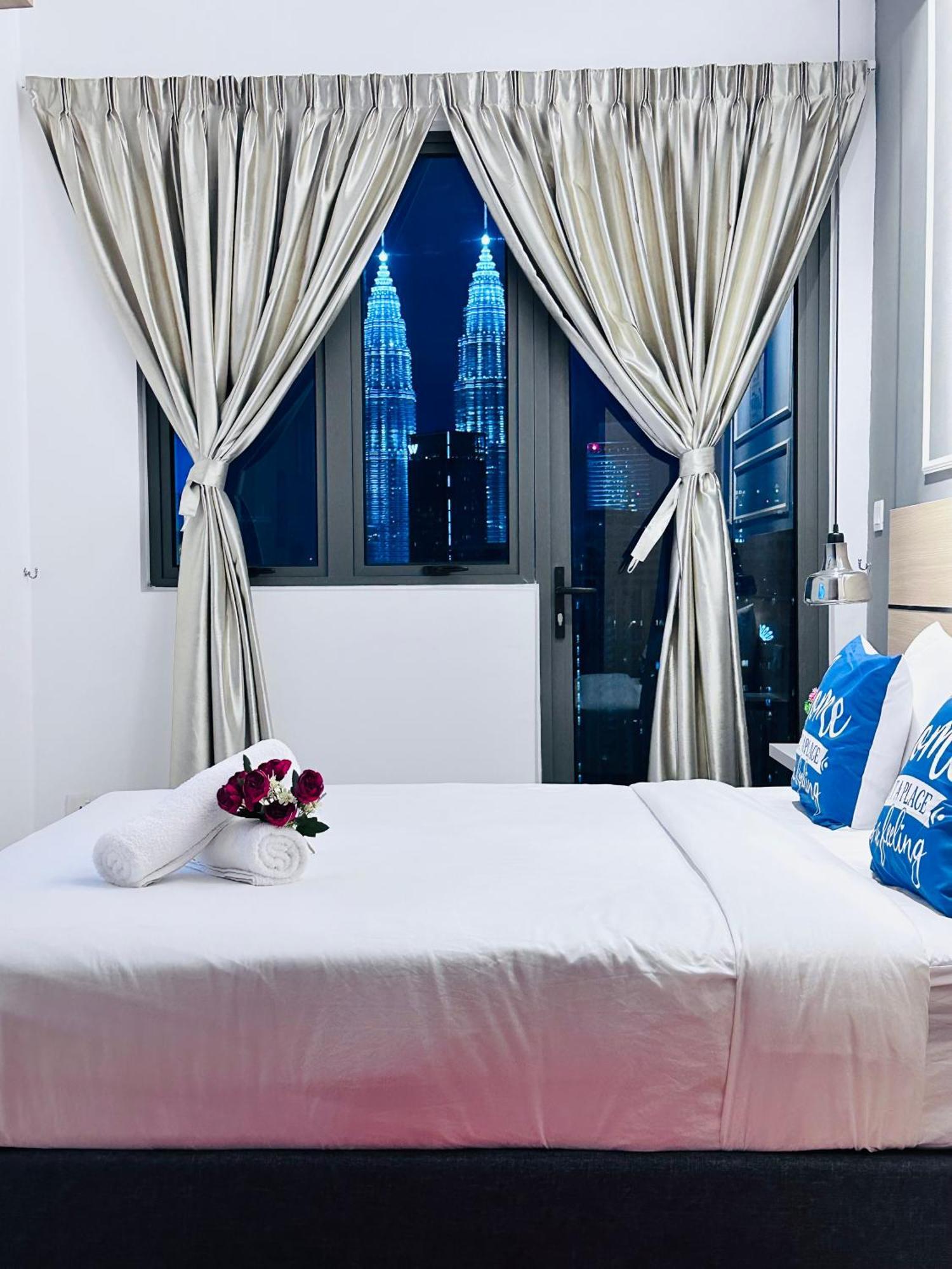 The Luxe Infinitum Klcc View By Kl