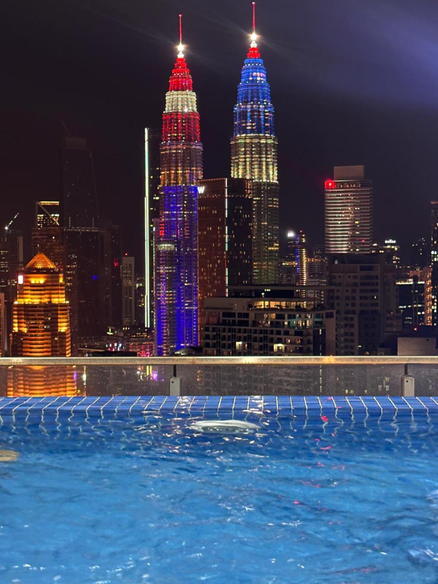 Apartment The Luxe Infinitum Klcc View By Kl Kuala Lumpur