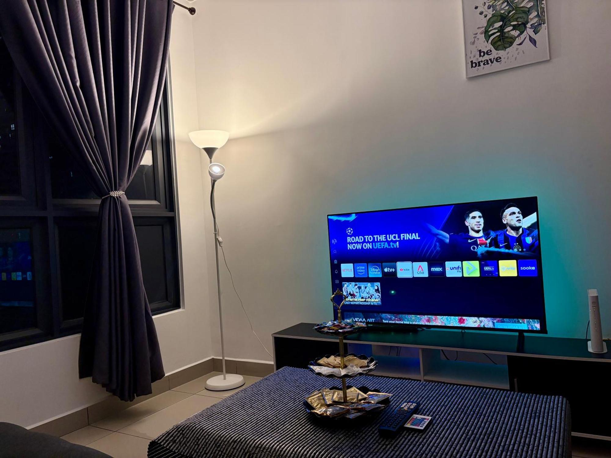 M Vertica By Dynasty Apartment *