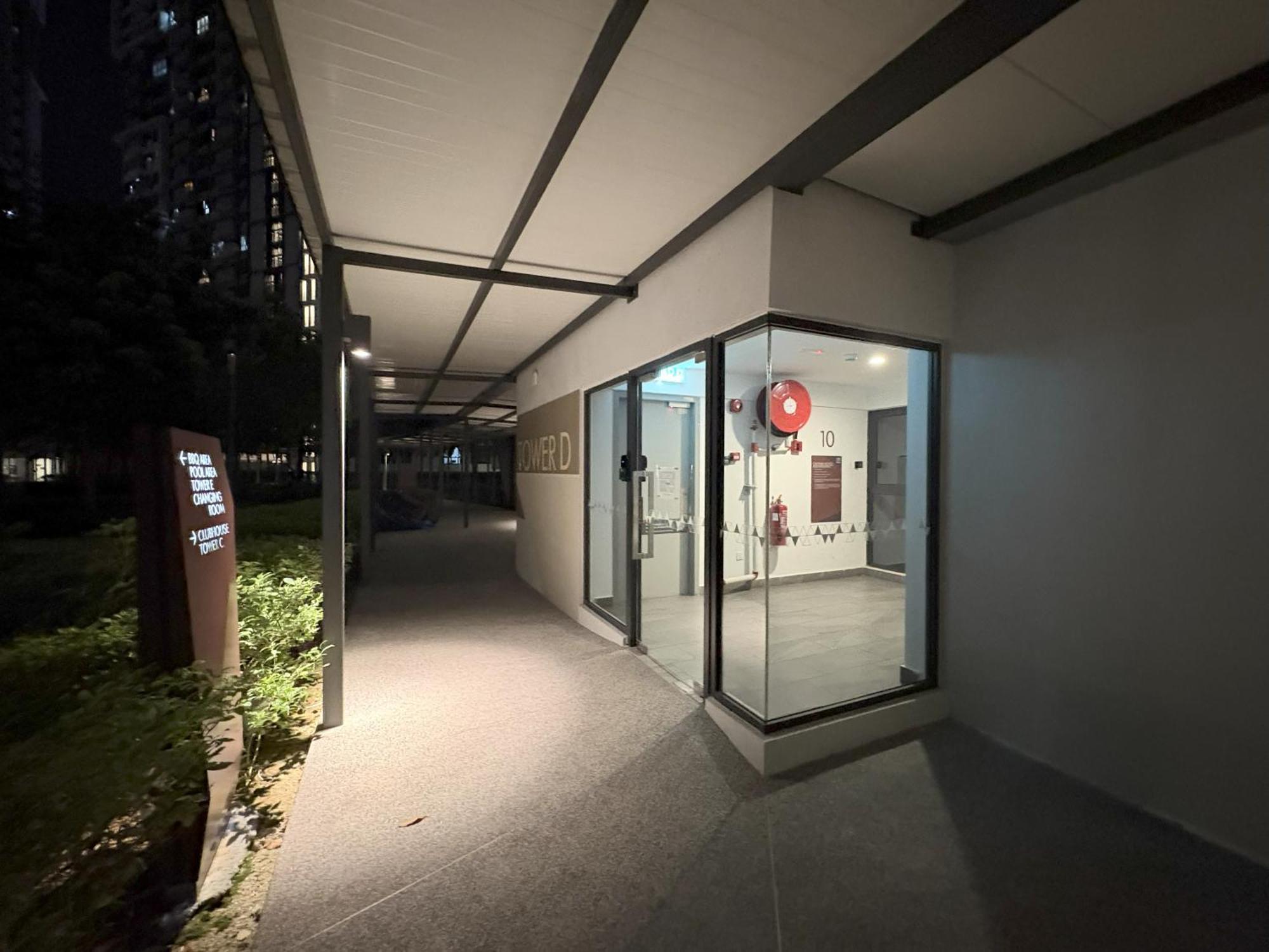 M Vertica By Dynasty Apartment