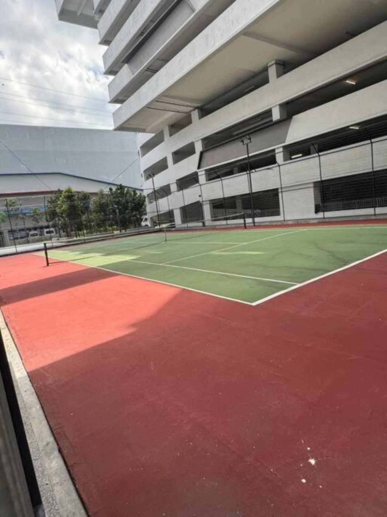 M Vertica By Dynasty Apartment
