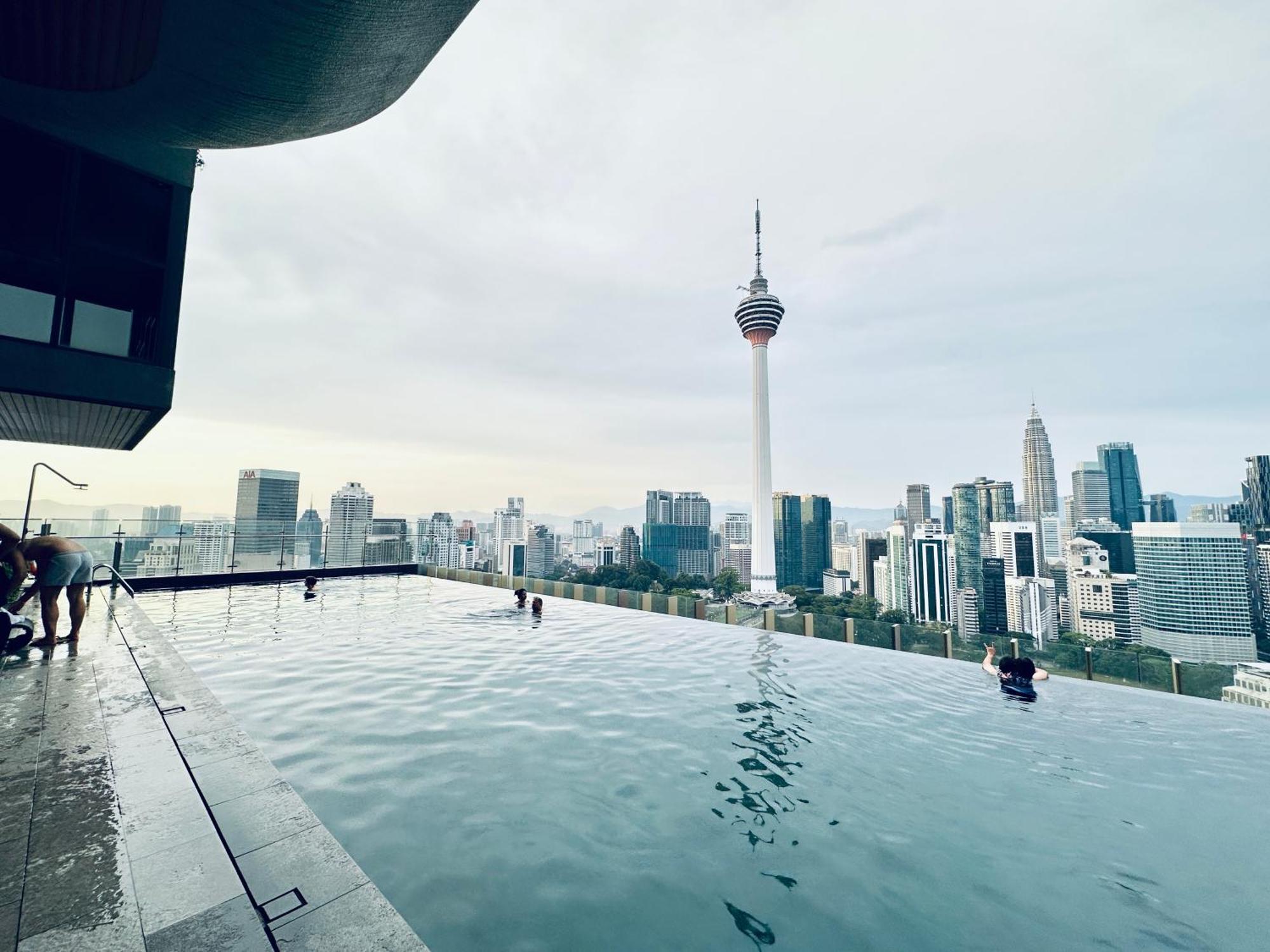 Ceylonz Klcc By Kl Tower *