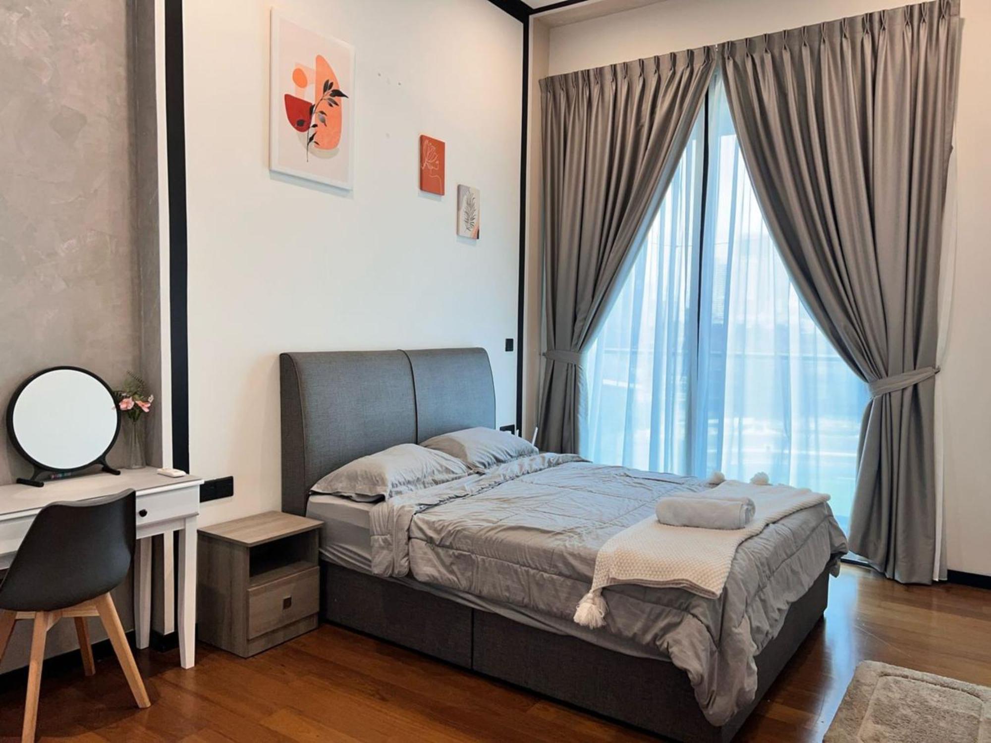 Apartment Opus By V *