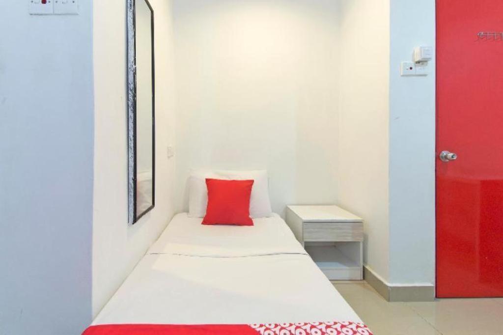 Oyo 304 Zero Hour Kuala Lumpur