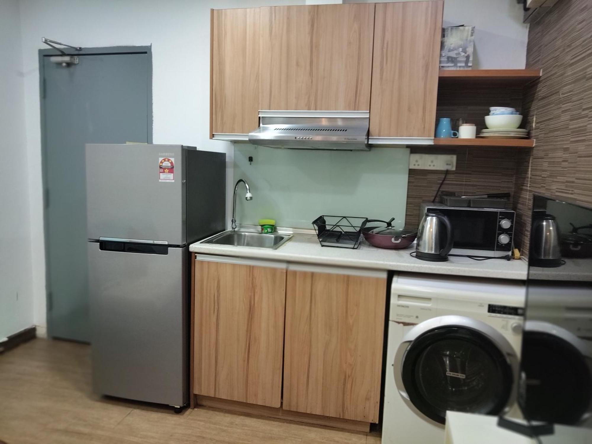 The Tarragon Premier Apartment *