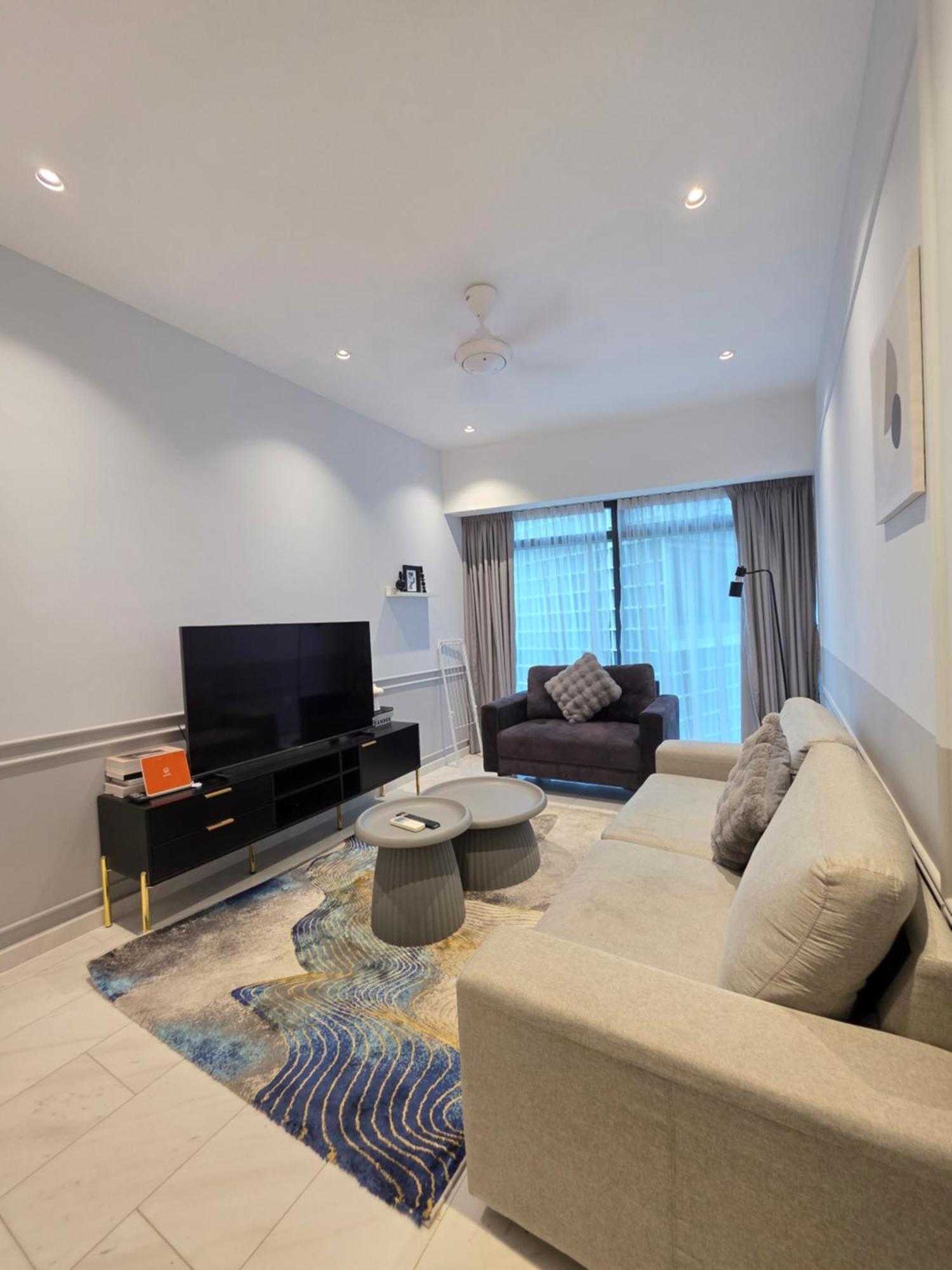 Eaton By Nexus Apartment