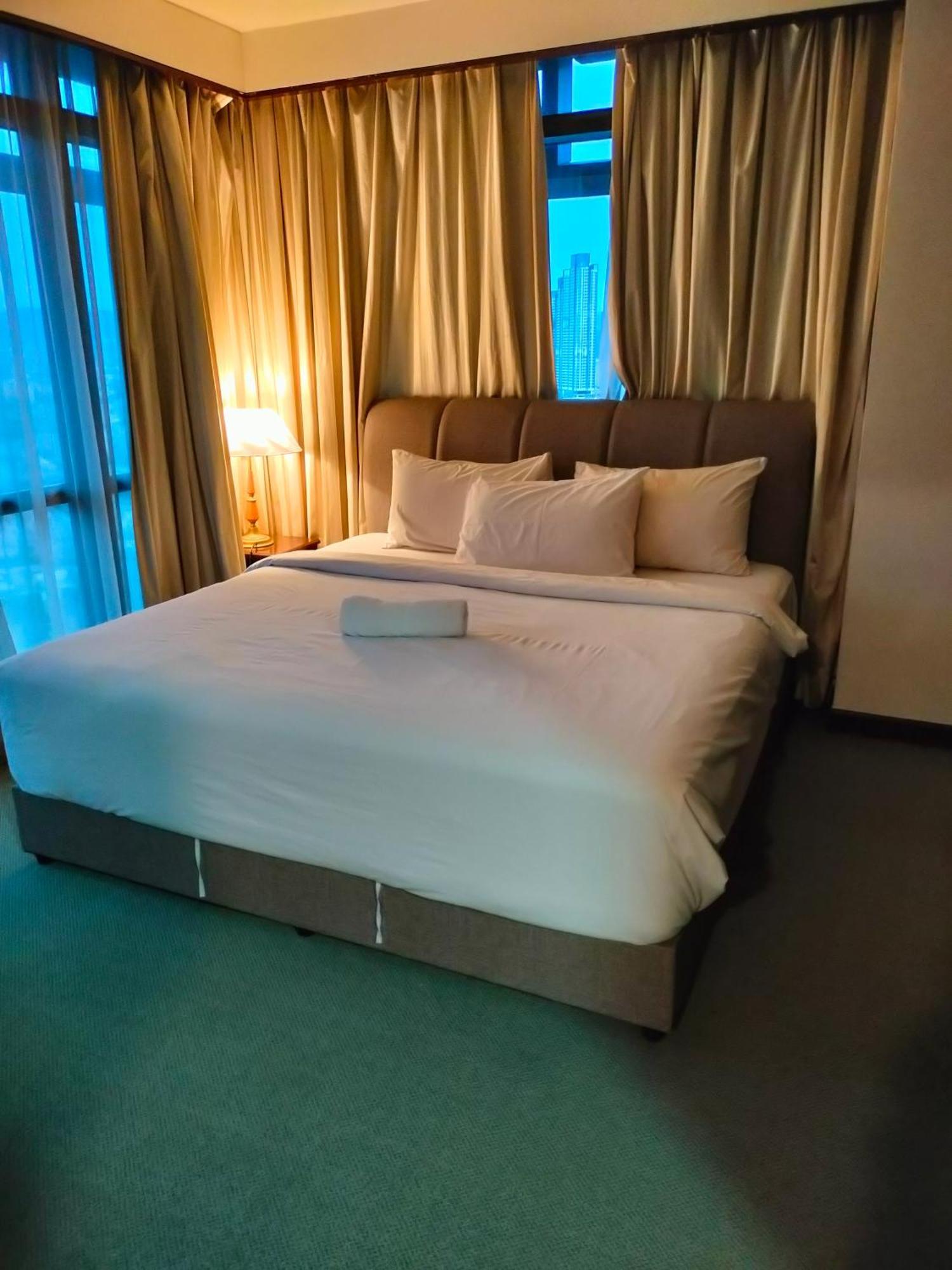 Kl Brave Service And At Times Square Apartment Kuala Lumpur