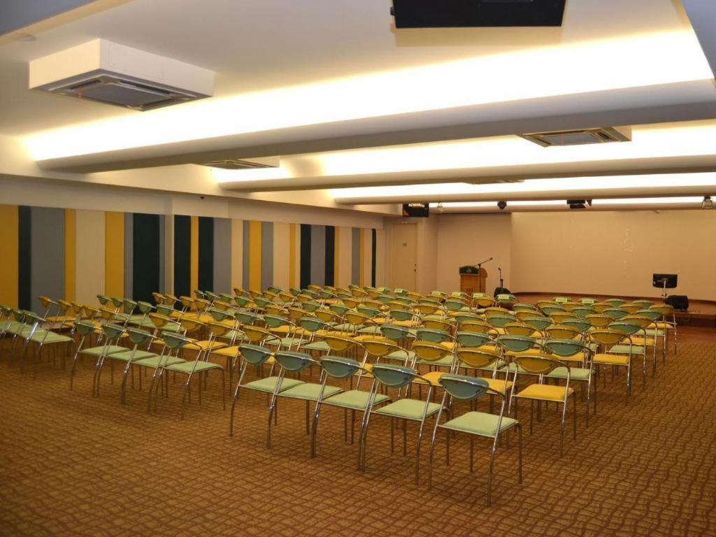 D'or Tengkat Tong Shin 2*