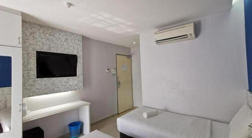 Hotel Bluemoon Boutique 2*