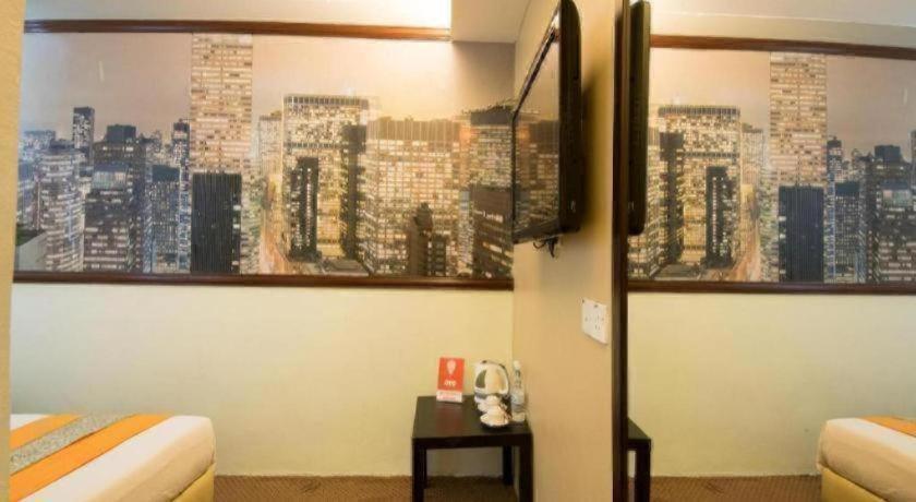 Oyo 126 Rae Hotel