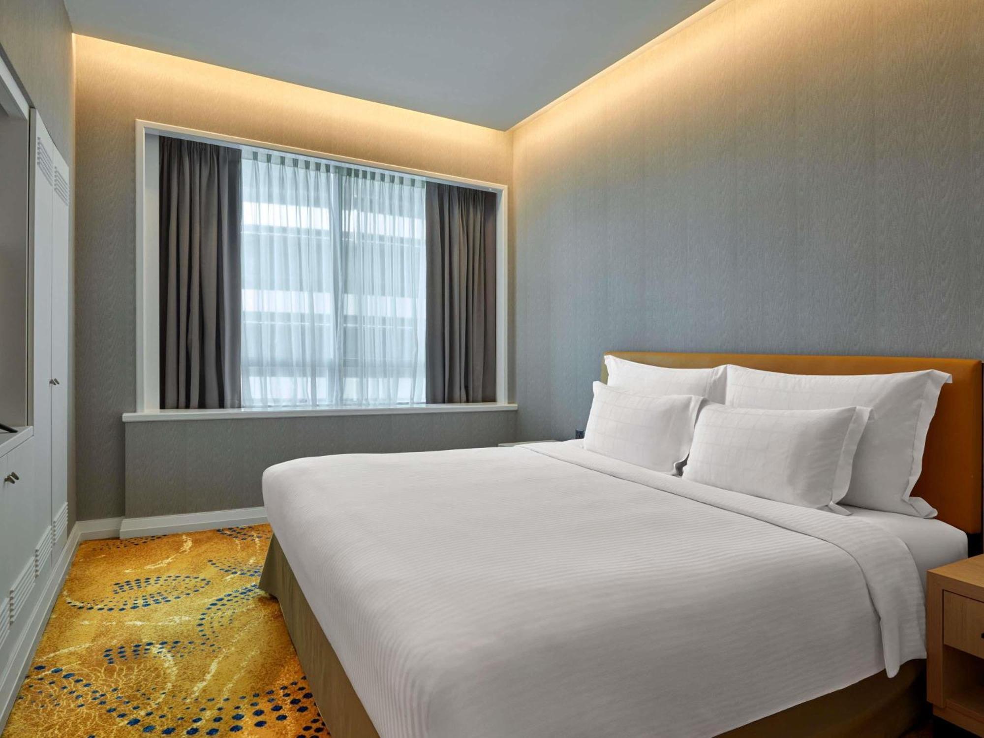 Hotel Pullman Centre & Residences 5*