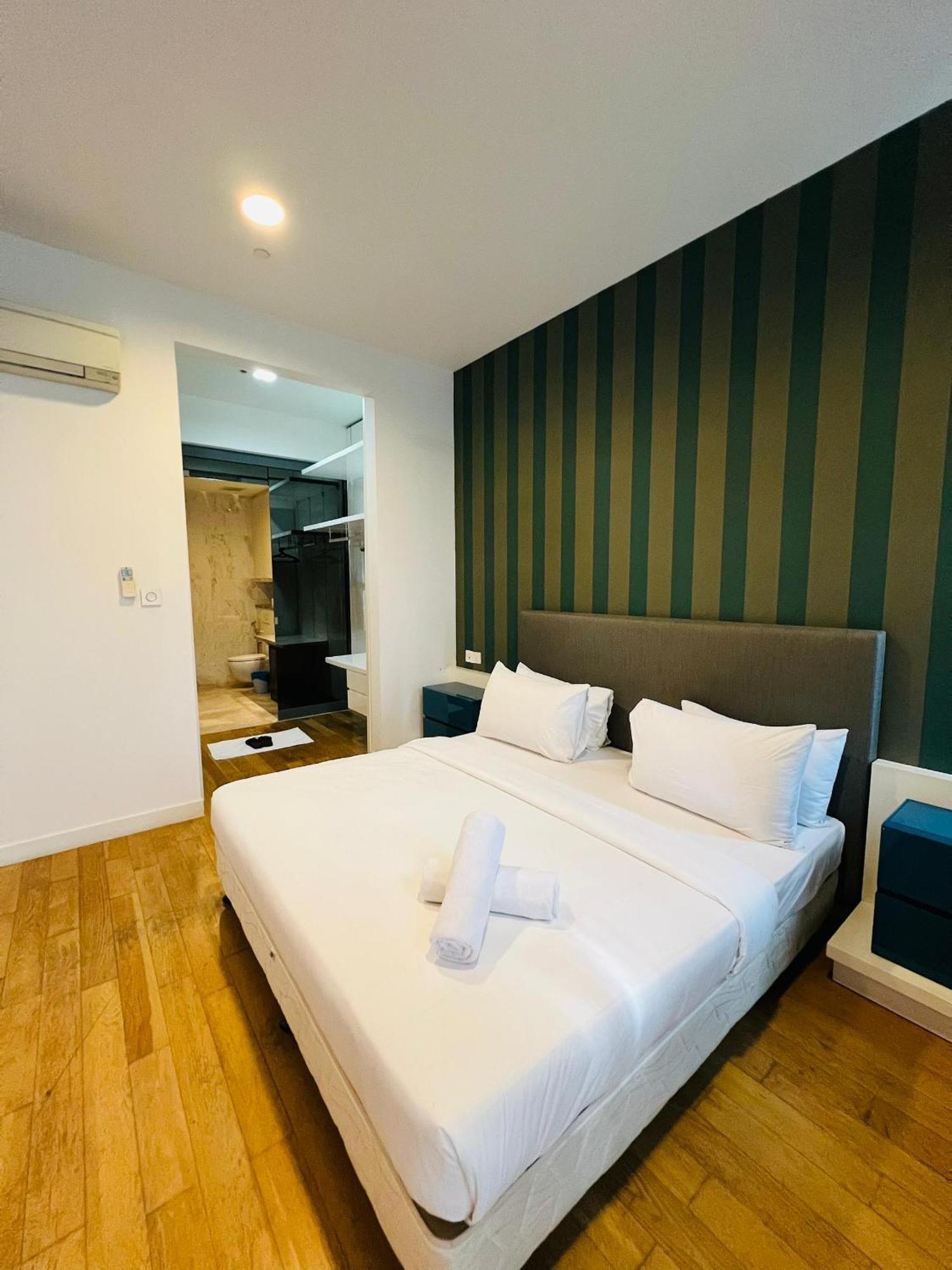 Platinum Klcc By Luxe Apartment