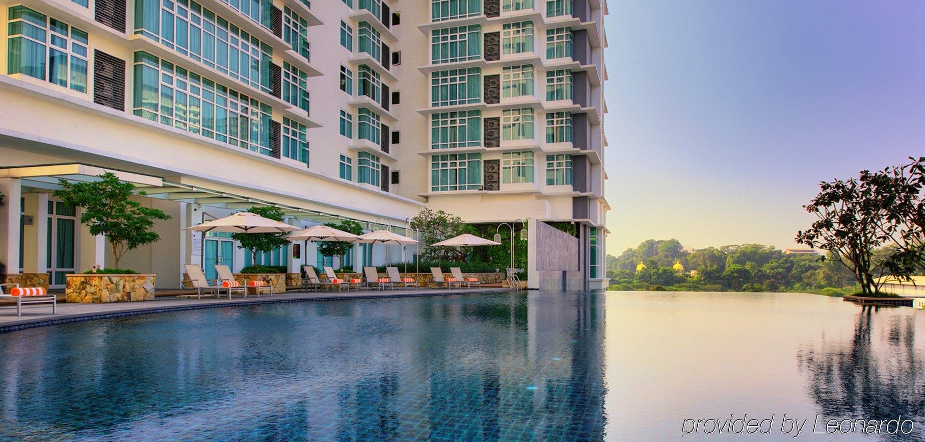 Aparthotel Ramada Plaza Kuala Lumpur 5*